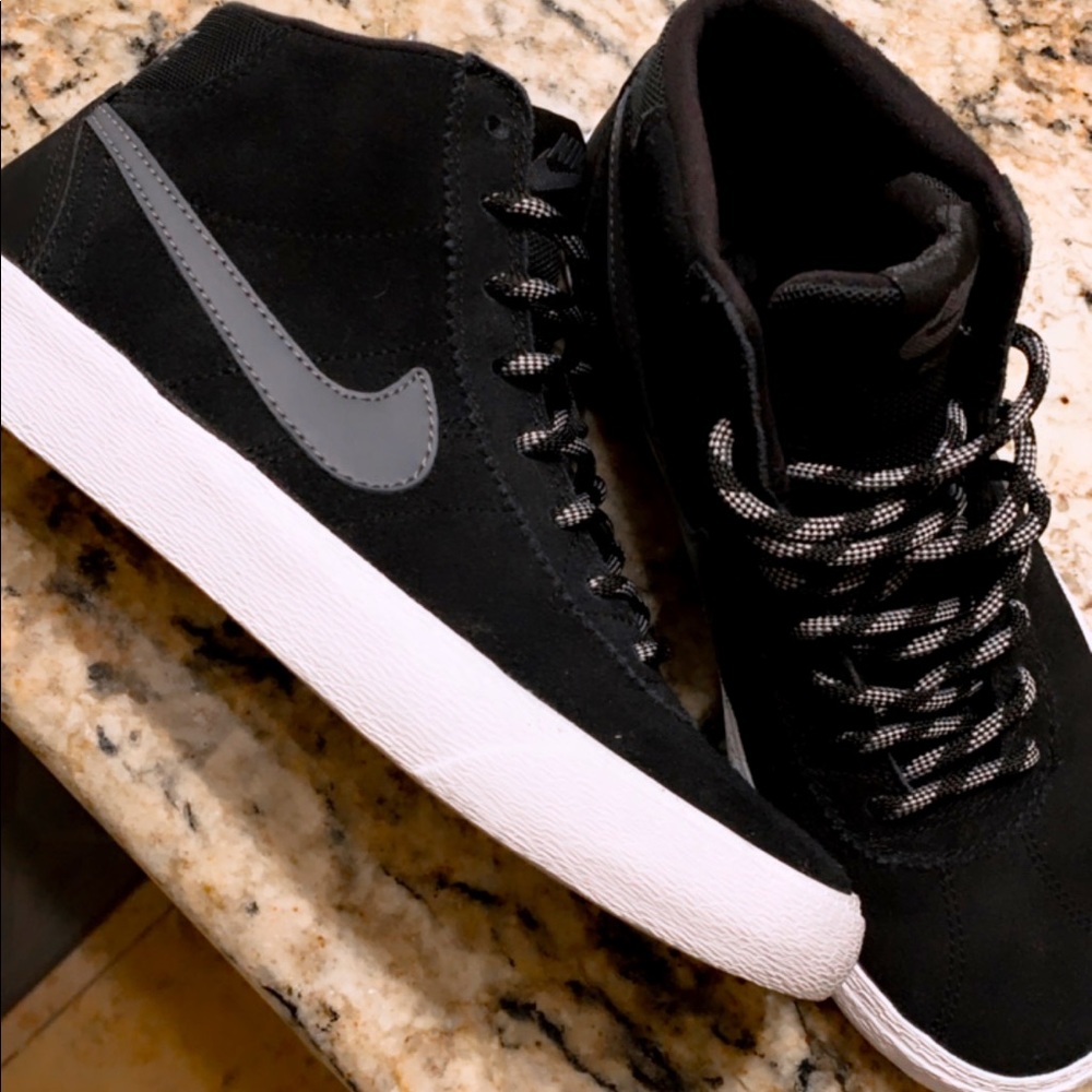 Nike Sb Bruin HI Blazer